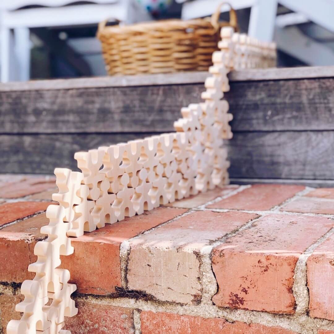 Flockmen - distributed in Australia by Wooden Playroom