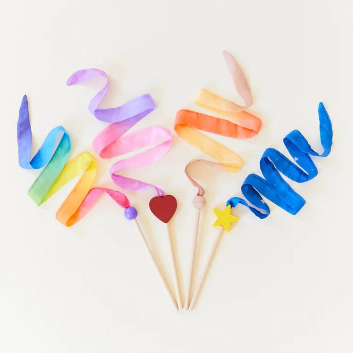 Sarah's Silks Streamer