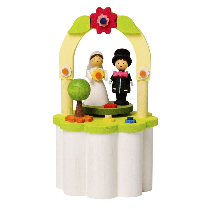 14700 Graupner Music Box with Crank Bridal Couple 01