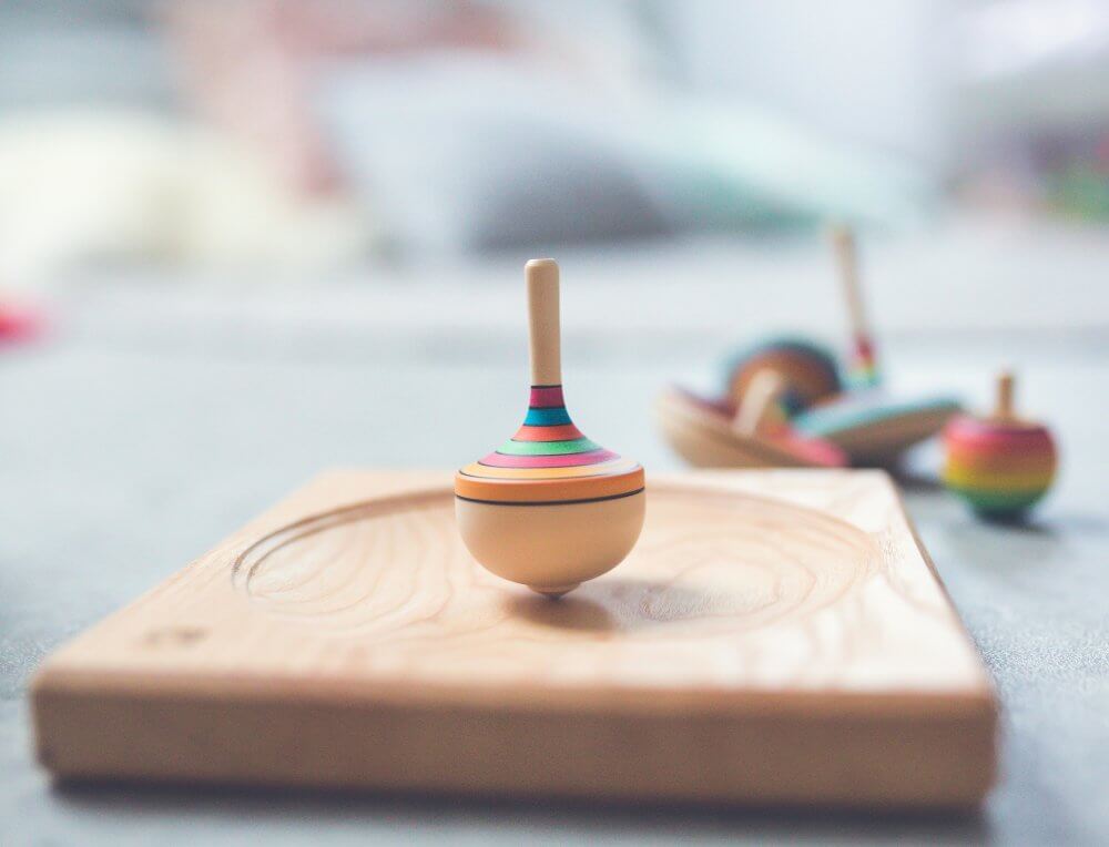 Wooden Plate for Mader Spinning Tops, distributed in Australia by Wooden Playroom