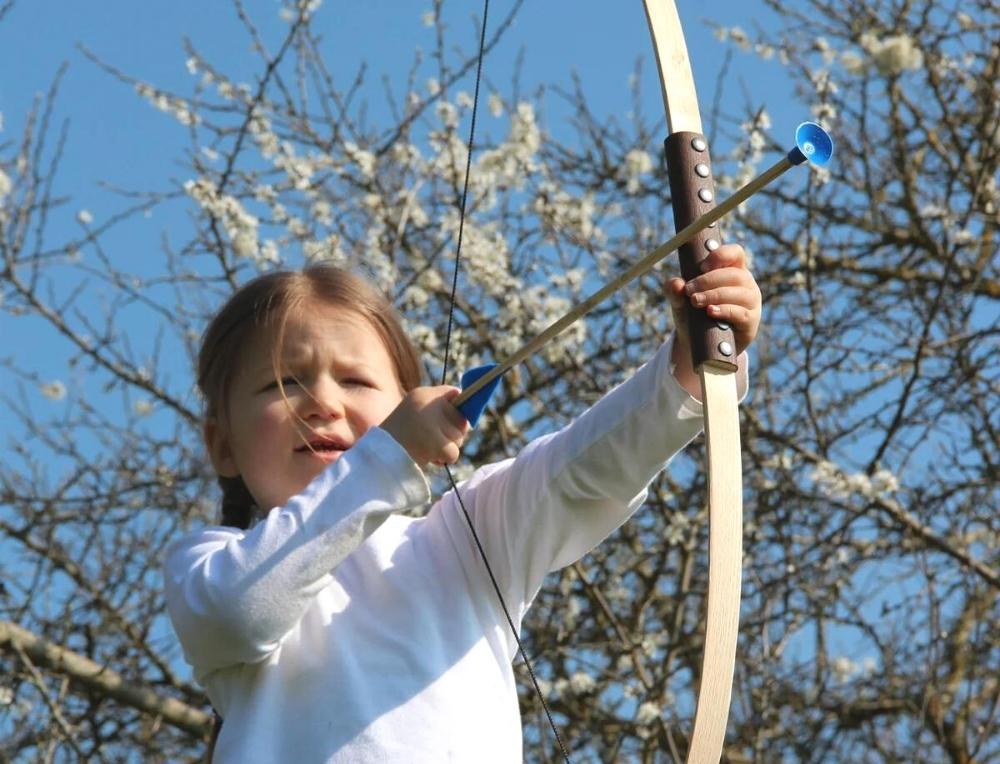 VAH Spielzeugmanufaktur Children's Crossbows, Bows and Arrows, distributed in Australia by Wooden Playroom