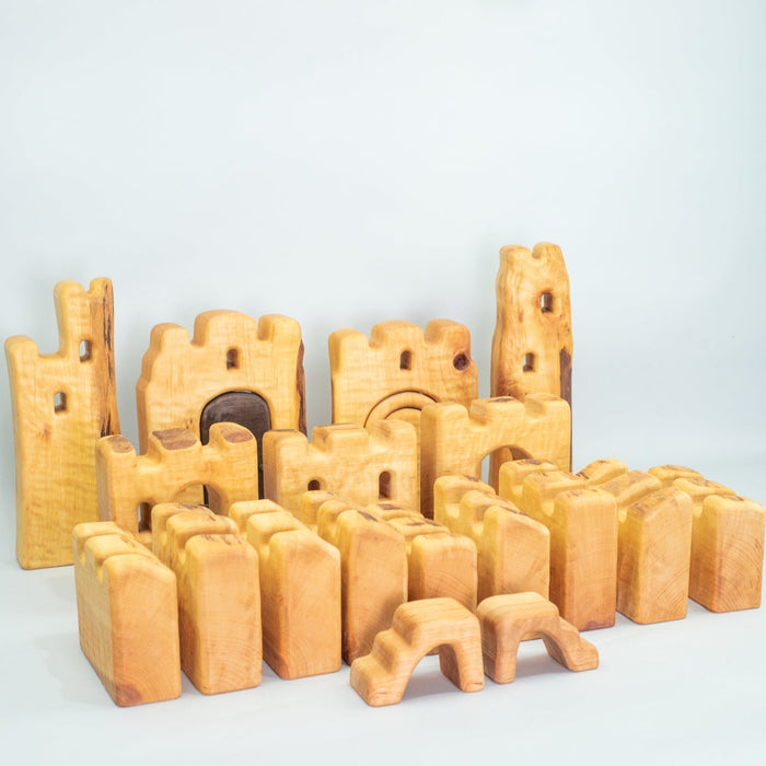 BK-7709 Bikeho Castle 18 Pieces